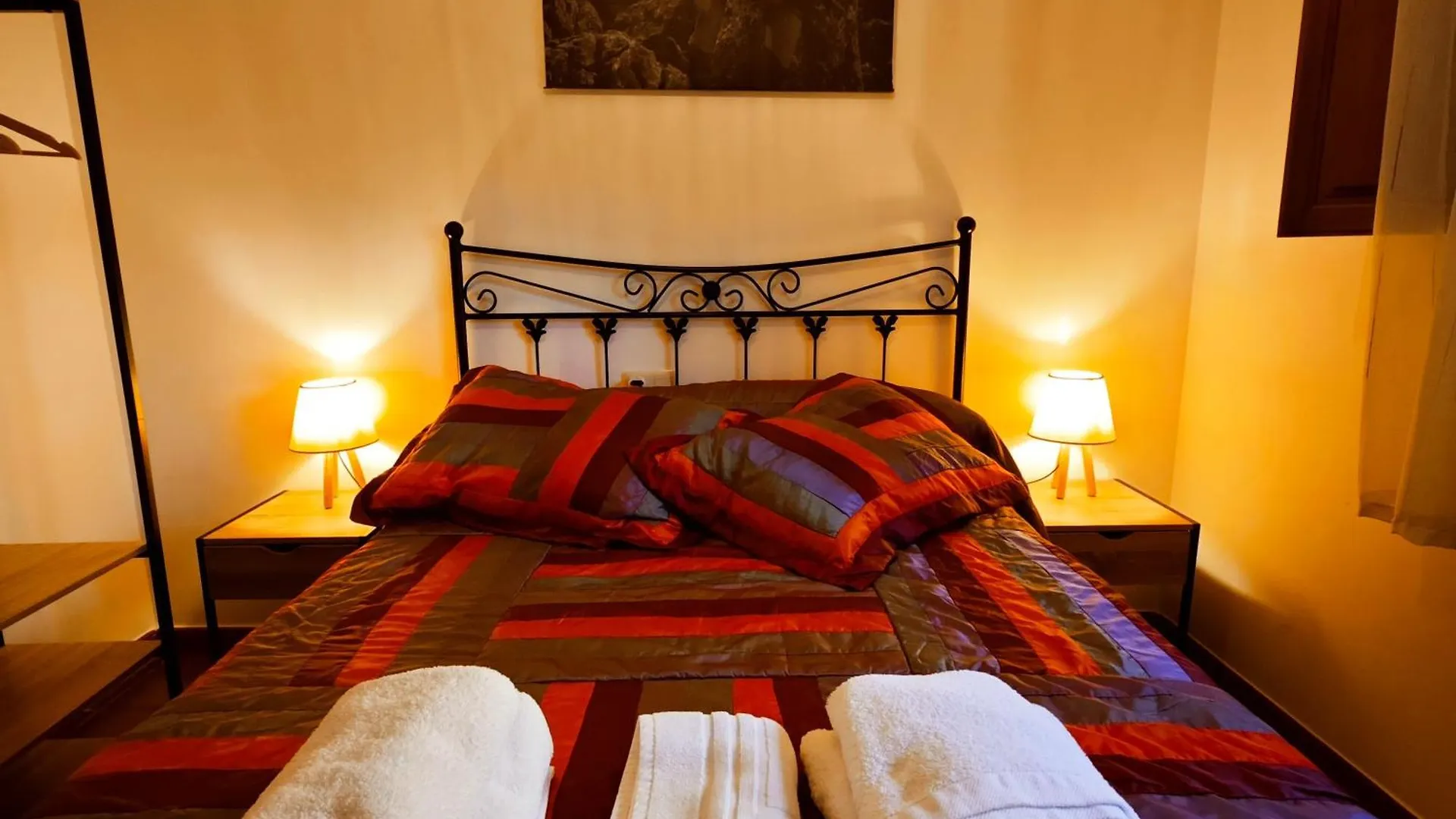Chalet El Rincon Del Guardal, Alojamiento Rural Y Guias De Montana San Clemente